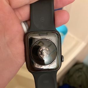 Apple Watch series 5 SE 44MM